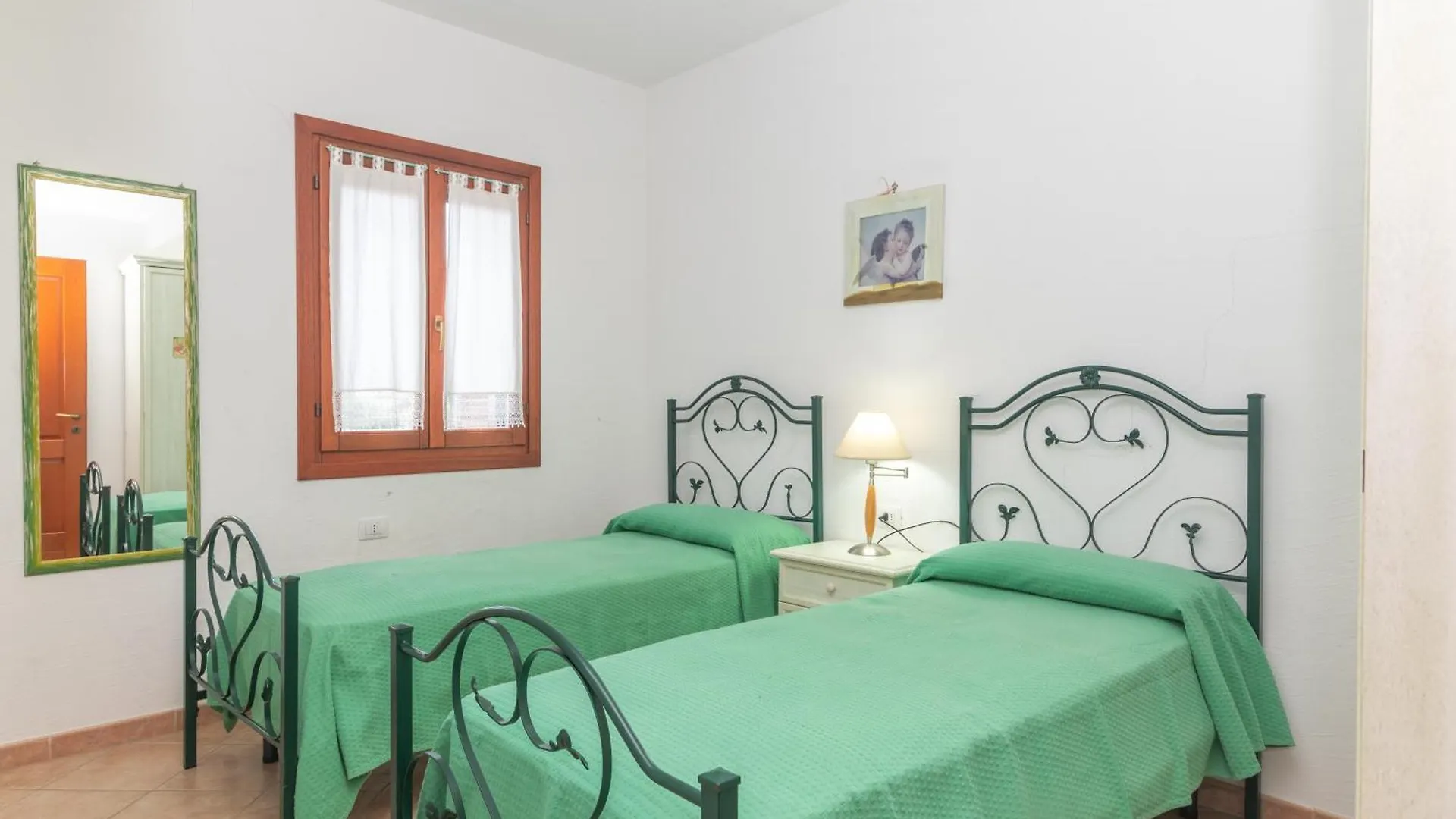 Holiday home Casa Vacanza San Teodoro Lu Lioni